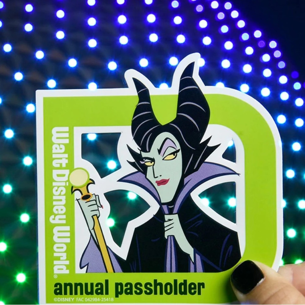 WDW Annual Passholder Maleficent Magnet